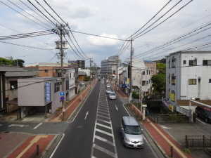 平成25年　岩淵１丁目歩道橋より宇治山田駅方面